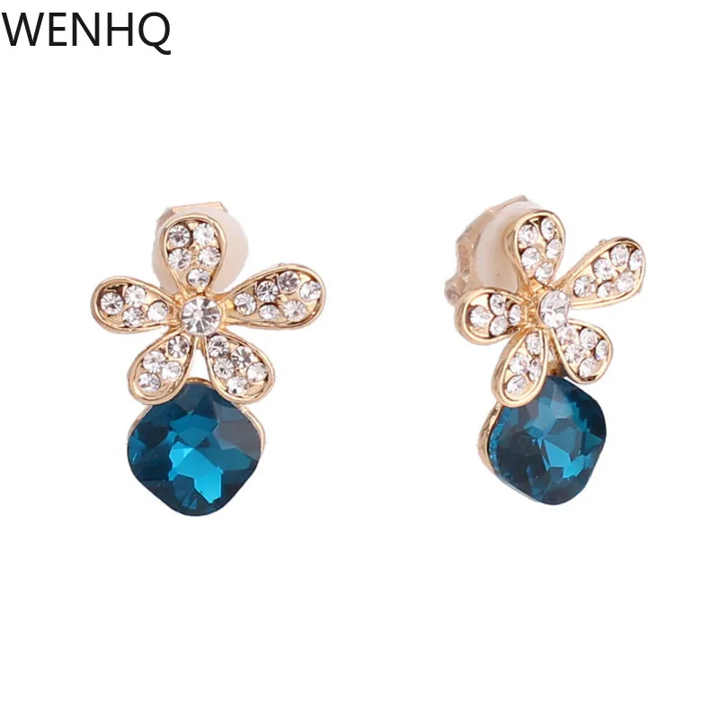 WENHQ 2020 New Flower Shape Stud Clip on Earrings for Women Girl Fashion Birthday Party Cuff Earrings Statement Jewelry Ear Clip
WENHQ 2020 New Flower Shape Stud Clip on Earrings for Women Girl Fashion Birthday Party Cuff Earrings Statement Jewelry Ear Clip