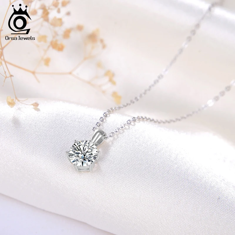 ORSA JEWELS 9mm Pendant Round Zircon Necklace Shiny CZ Clavicle Chain Fine Jewelry 925 Stering Silver Classic Wedding Gift SN278
ORSA JEWELS 9mm Pendant Round Zircon Necklace Shiny CZ Clavicle Chain Fine Jewelry 925 Stering Silver Classic Wedding Gift SN278