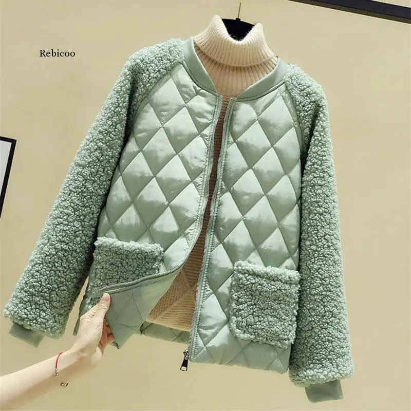 Women Short Cotton Jacket Autumn Winter Lambswool Splice Parka Loose Warm Outerwear Female Cotton-Padded Jackets
Women Short Cotton Jacket Autumn Winter Lambswool Splice Parka Loose Warm Outerwear Female Cotton-Padded Jackets