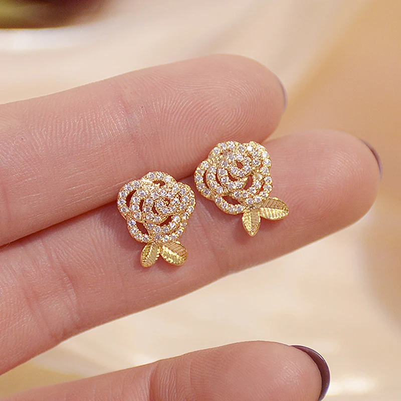 Korean New Arrive Exquisite AAA CZ Women Earring Cubic Zircon Elegant Rose Stud Earring Wedding Jewelry Pendant Accessories Gift
Korean New Arrive Exquisite AAA CZ Women Earring Cubic Zircon Elegant Rose Stud Earring Wedding Jewelry Pendant Accessories Gift