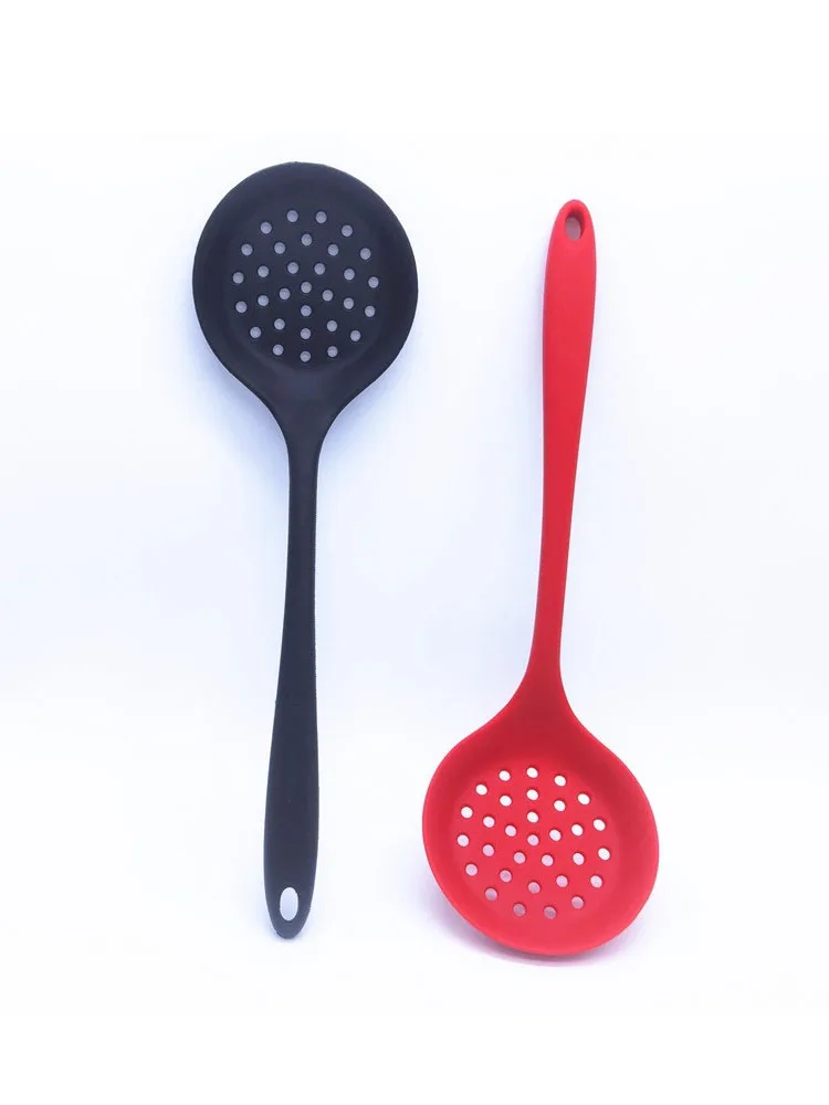 Silicone Slotted Spoon for Cooking Skimmer Spatula Serving Spoon Ladle Colander Strainer Filter Long Handle with Hook
Silicone Slotted Spoon for Cooking Skimmer Spatula Serving Spoon Ladle Colander Strainer Filter Long Handle with Hook