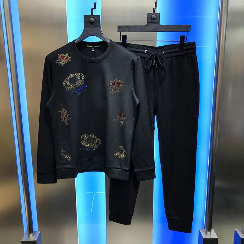 New Male Crown Hot Diamond Shiny Winter Men's Track Suit Thickened Hoodie + Pants Outdoor Sweatshirt Casual Streetwear
New Male Crown Hot Diamond Shiny Winter Men's Track Suit Thickened Hoodie + Pants Outdoor Sweatshirt Casual Streetwear