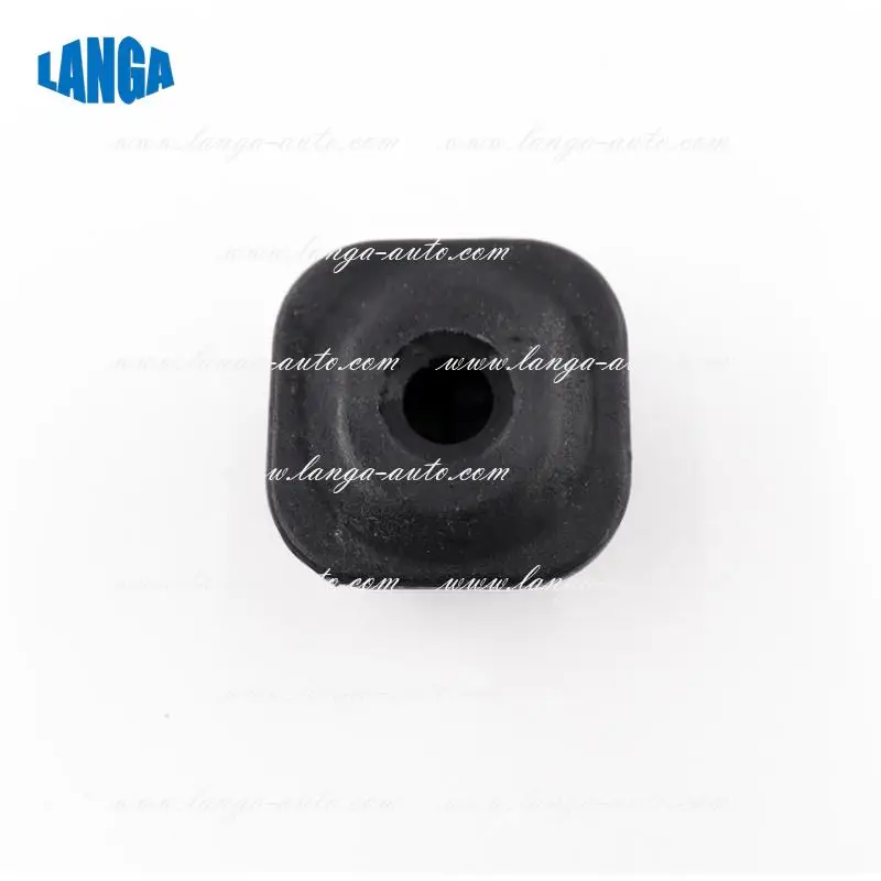 8K0121275C Fit For Audi Q5 A4 S5 RS4 Genuine Quality Upper Radiator Bushing Radiator Parts
8K0121275C Fit For Audi Q5 A4 S5 RS4 Genuine Quality Upper Radiator Bushing Radiator Parts