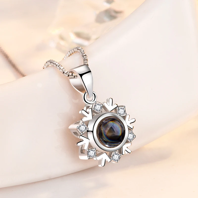 KOFSAC Christmas Gift 2021 New 100 languages I love you Projection Pendant Necklaces 925 Sterling Silver Snowflake Necklace
KOFSAC Christmas Gift 2021 New 100 languages I love you Projection Pendant Necklaces 925 Sterling Silver Snowflake Necklace
