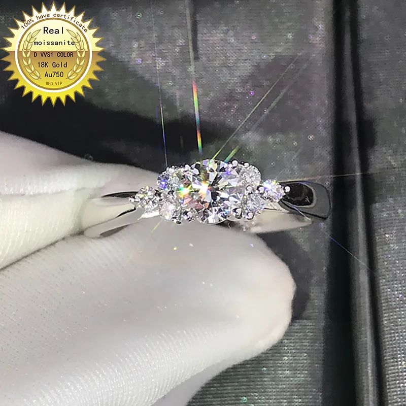 100% 18K Золотое кольцо 1ct D VVS муассанит обручальное кольцо и Свадебные украшения с сертификатом 0030
100% 18K Золотое кольцо 1ct D VVS муассанит обручальное кольцо и Свадебные украшения с сертификатом 0030
