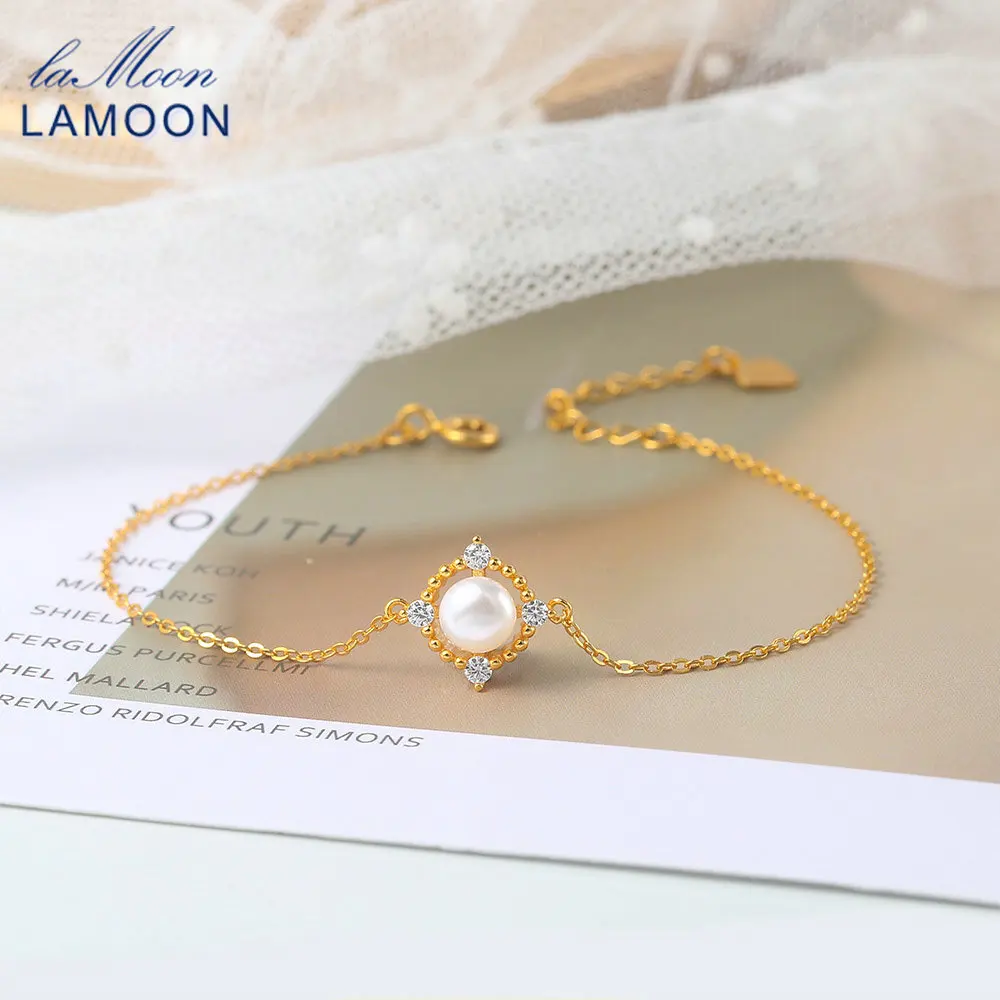 LAMOON 925 серебро браслет для женщин натуральный бисера пресноводного жемчуга цепи браслеты с подвесками 14K позолота Корейский ювелирные украшения S925 LMHI014
LAMOON 925 серебро браслет для женщин натуральный бисера пресноводного жемчуга цепи браслеты с подвесками 14K позолота Корейский ювелирные украшения S925 LMHI014