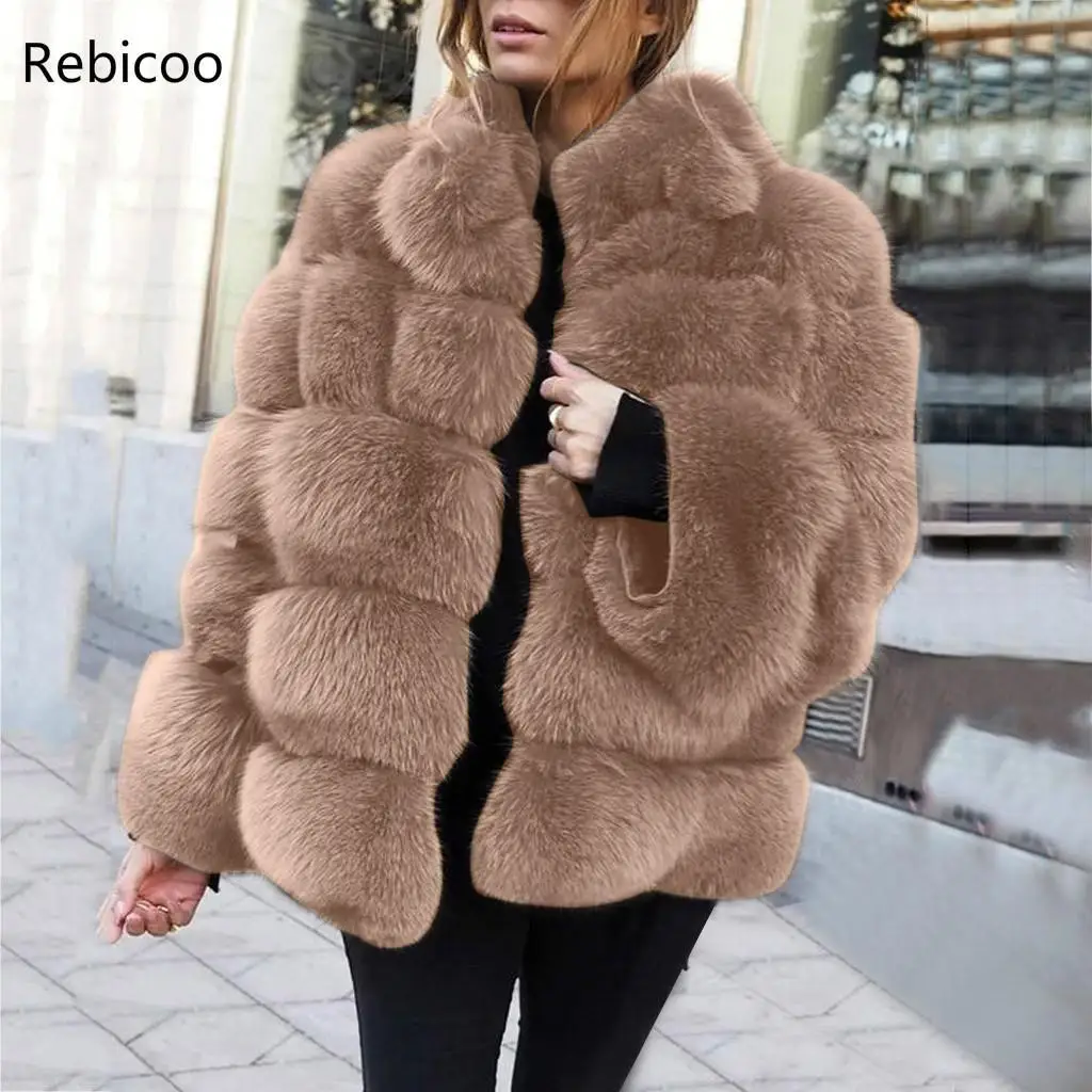 Women Casual Jacket Short Faux Fur Coat Warm Furry Jacket Long Sleeve Outerwear Autumn Winter Loose Overcoat Outwear
Women Casual Jacket Short Faux Fur Coat Warm Furry Jacket Long Sleeve Outerwear Autumn Winter Loose Overcoat Outwear