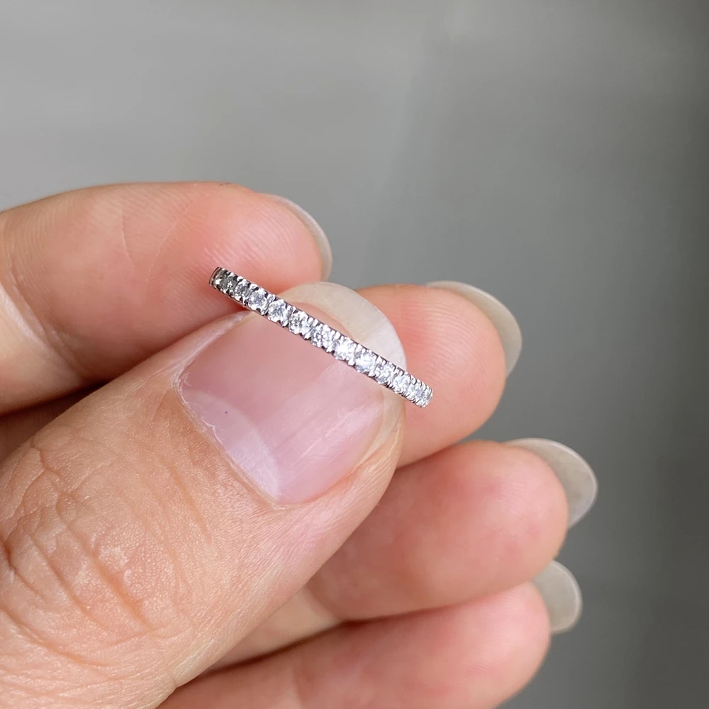 Round 1.5mm White D Moissanite Diamond Gemstone 9K White Gold Engagement Ring
Round 1.5mm White D Moissanite Diamond Gemstone 9K White Gold Engagement Ring