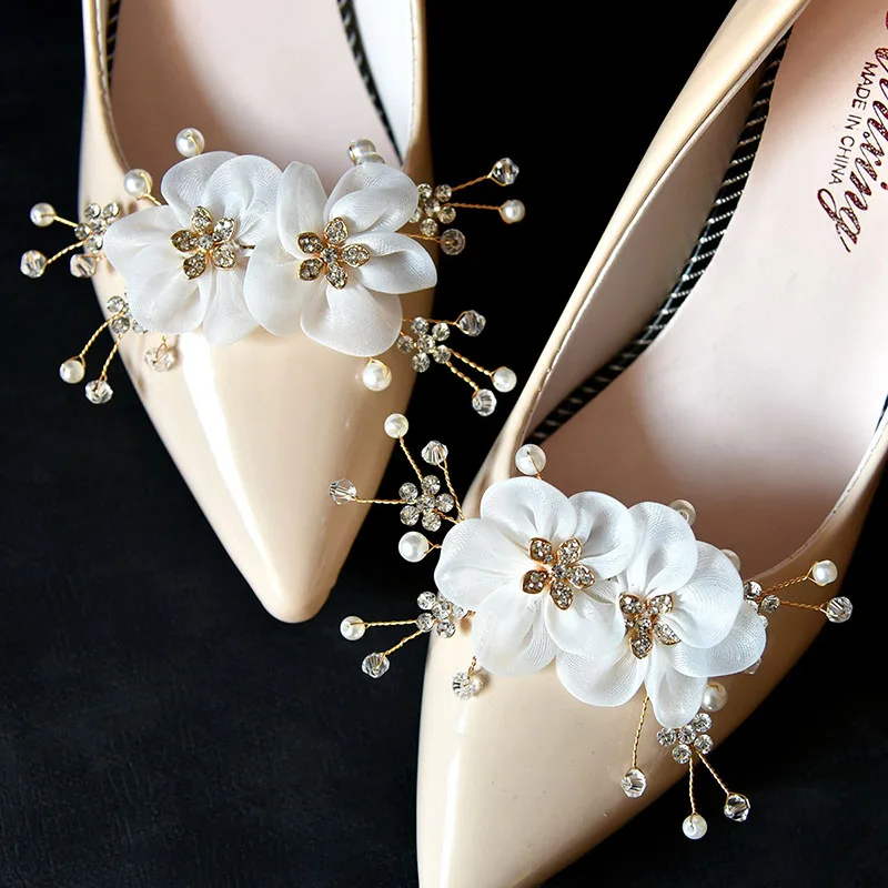 SLBRIDAL Handmade Alloy Rhinestones Crystal Pearls Flower Bridal Shoes Clips Wedding Alloy Bride Bridesmaids Shoes Buckles
SLBRIDAL Handmade Alloy Rhinestones Crystal Pearls Flower Bridal Shoes Clips Wedding Alloy Bride Bridesmaids Shoes Buckles