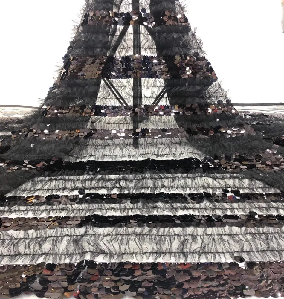 French Lace Fabric With Sequence Sequin High Quality African Embroidery Lace Fabric French Tulle Lace for Africa Party ML8679
French Lace Fabric With Sequence Sequin High Quality African Embroidery Lace Fabric French Tulle Lace for Africa Party ML8679