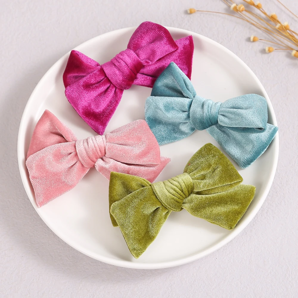 Kawaii Baby Hair Clips Velvet Bows HairPin Girls Alligator Clip Newborn Winter Hair Clip Infant Toddler Accessories For Children
Kawaii Baby Hair Clips Velvet Bows HairPin Girls Alligator Clip Newborn Winter Hair Clip Infant Toddler Accessories For Children