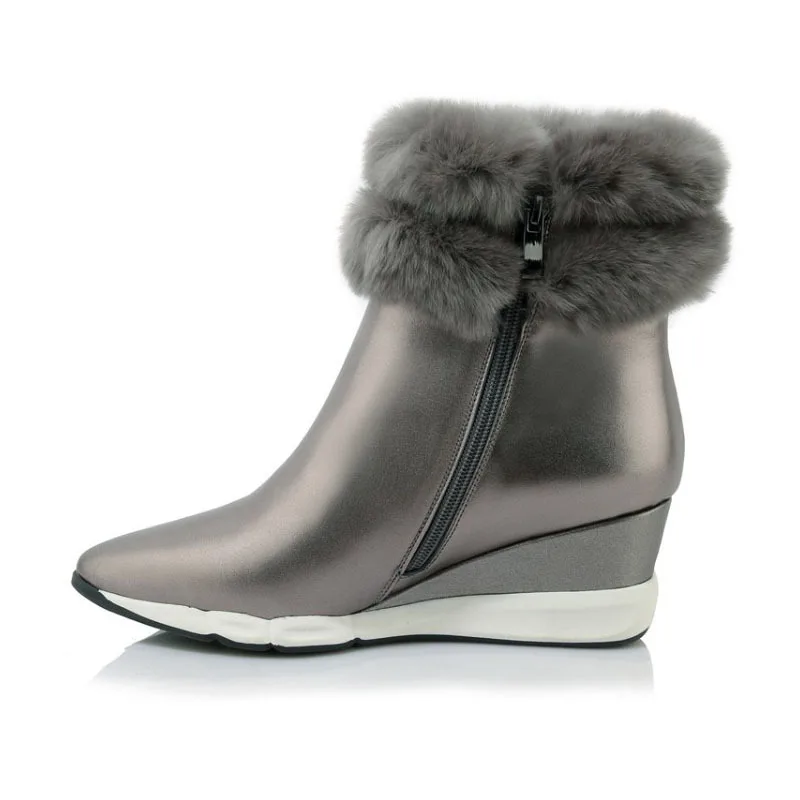 New Hot Sale Fashion Women Wedges Shoes Pointed Toe Comfortable Genuine Leather For Women Warm Fur Ankle Snow Boots Side Zipper
New Hot Sale Fashion Women Wedges Shoes Pointed Toe Comfortable Genuine Leather For Women Warm Fur Ankle Snow Boots Side Zipper