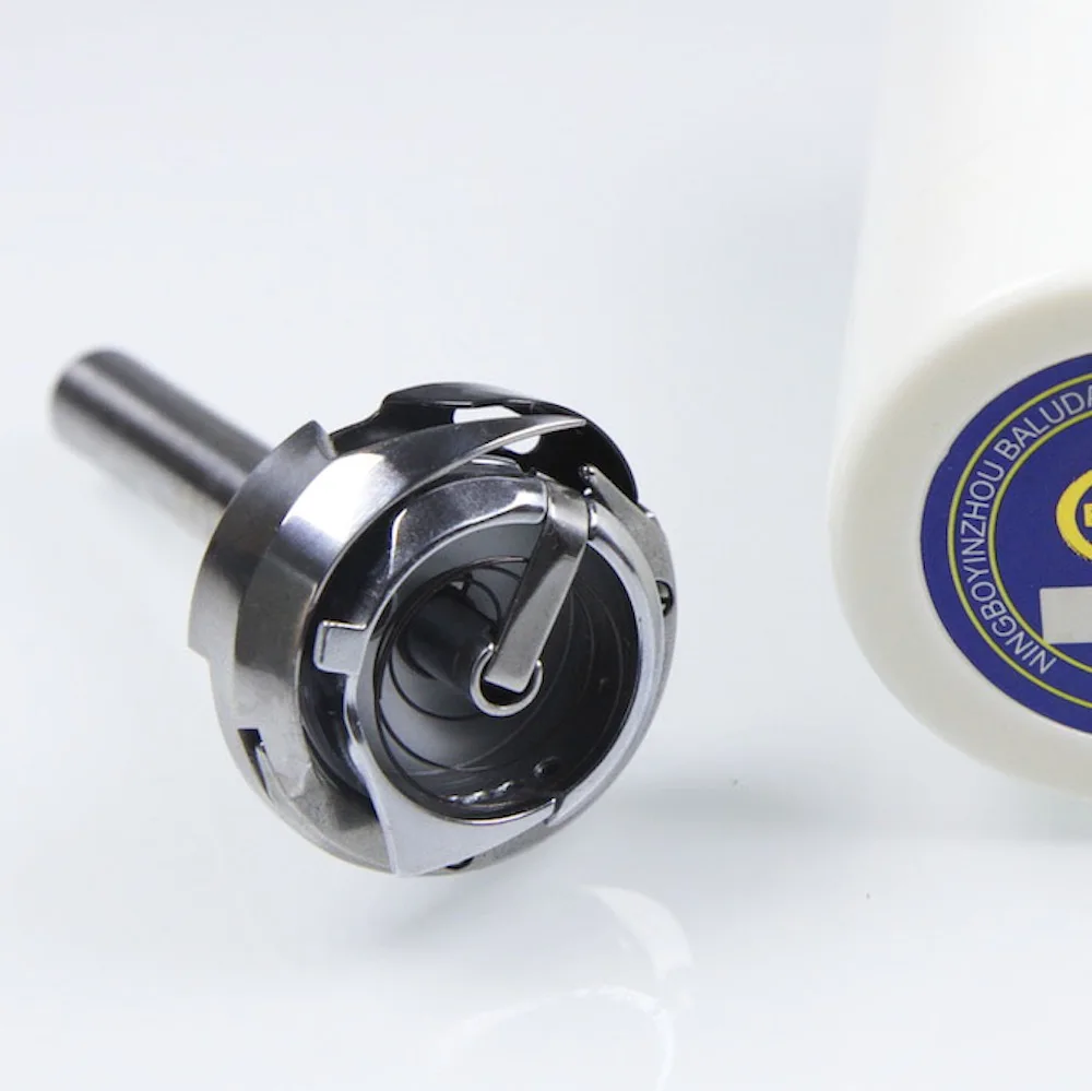 ПОВОРОТНЫЙ КРЮК HR12-15L(TR1) ДЛЯ BROTHER LT2-B842-405 / TL-847B / TN-842B-403 / KM-750-7 ШВЕЙНАЯ МАШИНА 07-051A-7507 CHKHA002600
ПОВОРОТНЫЙ КРЮК HR12-15L(TR1) ДЛЯ BROTHER LT2-B842-405 / TL-847B / TN-842B-403 / KM-750-7 ШВЕЙНАЯ МАШИНА 07-051A-7507 CHKHA002600