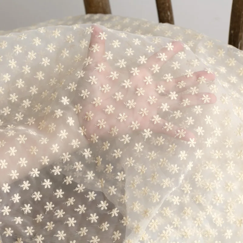 Organza Fabric Daisy Embroidered Fabric Wedding Cheongsam Hanfu Clothing Fabric Handmade Cloth Background Cloth Tulle Fabric
Organza Fabric Daisy Embroidered Fabric Wedding Cheongsam Hanfu Clothing Fabric Handmade Cloth Background Cloth Tulle Fabric