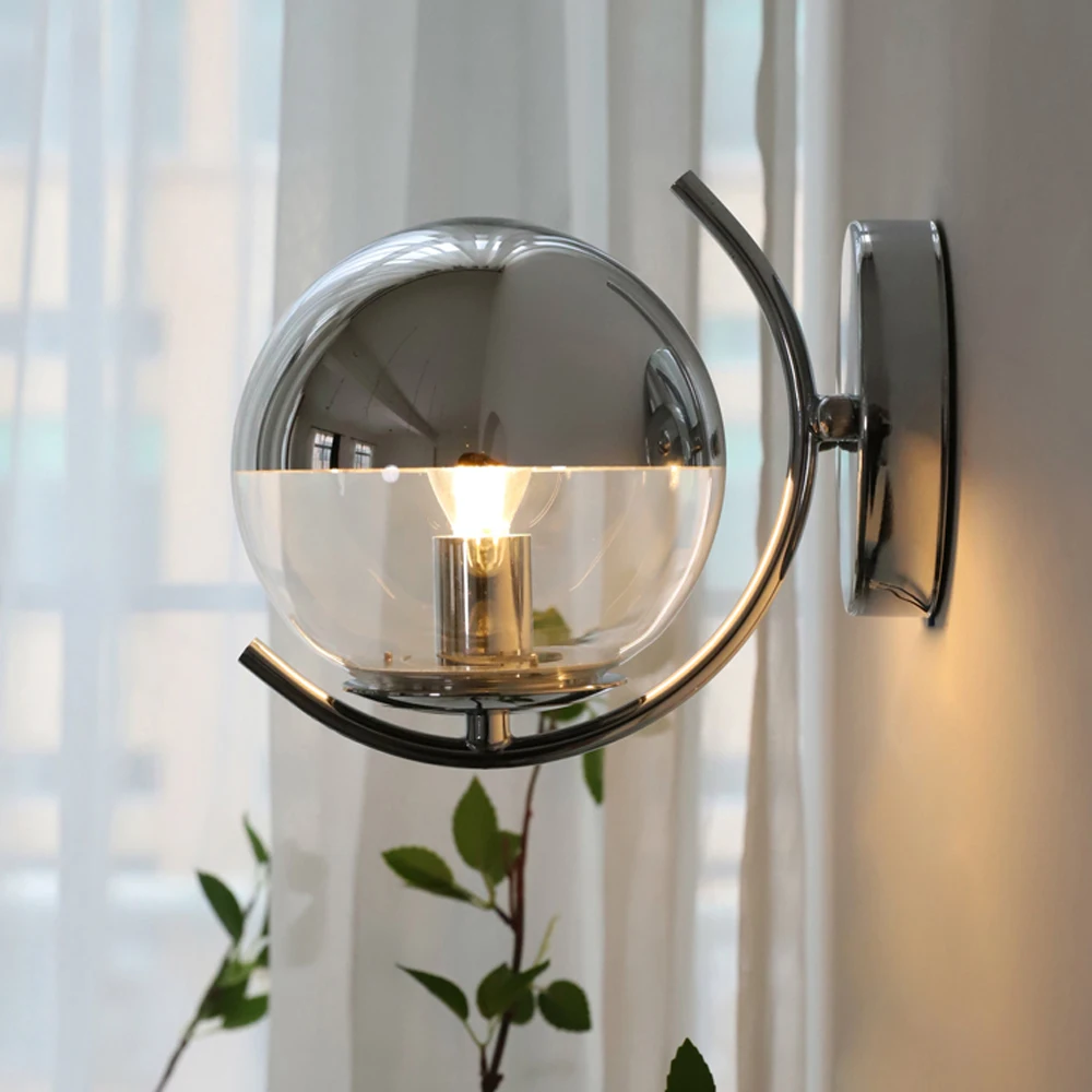 Modern Iron Wall Lamp Bedside Lamp Bedroom Living Room TV Background Wall Lamp Corridor Simple Chrome Glass Lampshade Wall Lamp
Modern Iron Wall Lamp Bedside Lamp Bedroom Living Room TV Background Wall Lamp Corridor Simple Chrome Glass Lampshade Wall Lamp