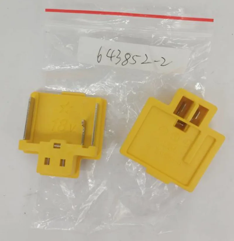 Терминал 643852-2 для makita DVC350 DUM604 DTL063 DTL061 DTD149 DUR181 DUW190SF DTD152 DHP453 DDF453 DUH523R DTW251RFE DTM50Z
Терминал 643852-2 для makita DVC350 DUM604 DTL063 DTL061 DTD149 DUR181 DUW190SF DTD152 DHP453 DDF453 DUH523R DTW251RFE DTM50Z