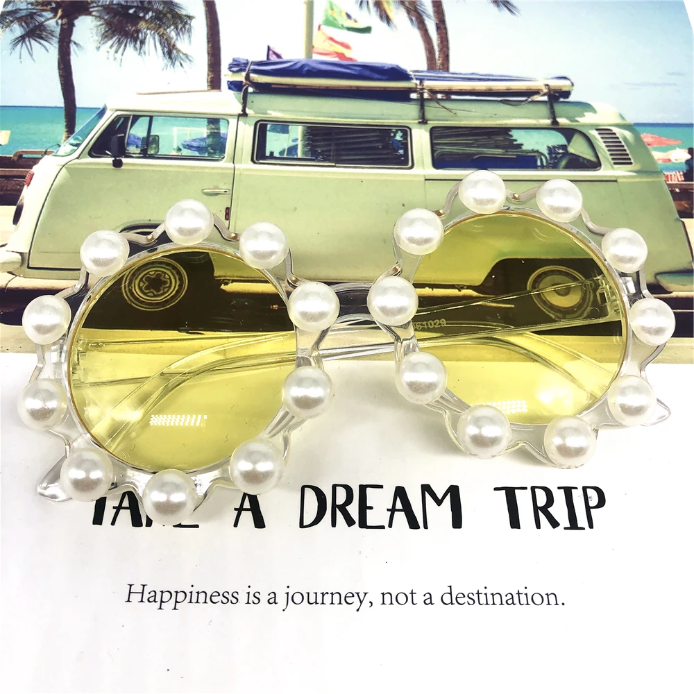 ZAOLIHU Yellow Kids Sunglasses Small Round Pearl Eyewear Cute Baby Handmade Sun Glasses Children Gorgeous Diamond Sun Glasses
ZAOLIHU Yellow Kids Sunglasses Small Round Pearl Eyewear Cute Baby Handmade Sun Glasses Children Gorgeous Diamond Sun Glasses