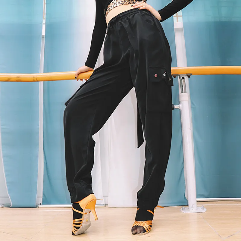 Men Women Latin Dancing Pant Straight Dark Green Leggings Modern Ballroom Trousers Latin Dance Practice Training Pants in stock
Men Women Latin Dancing Pant Straight Dark Green Leggings Modern Ballroom Trousers Latin Dance Practice Training Pants in stock