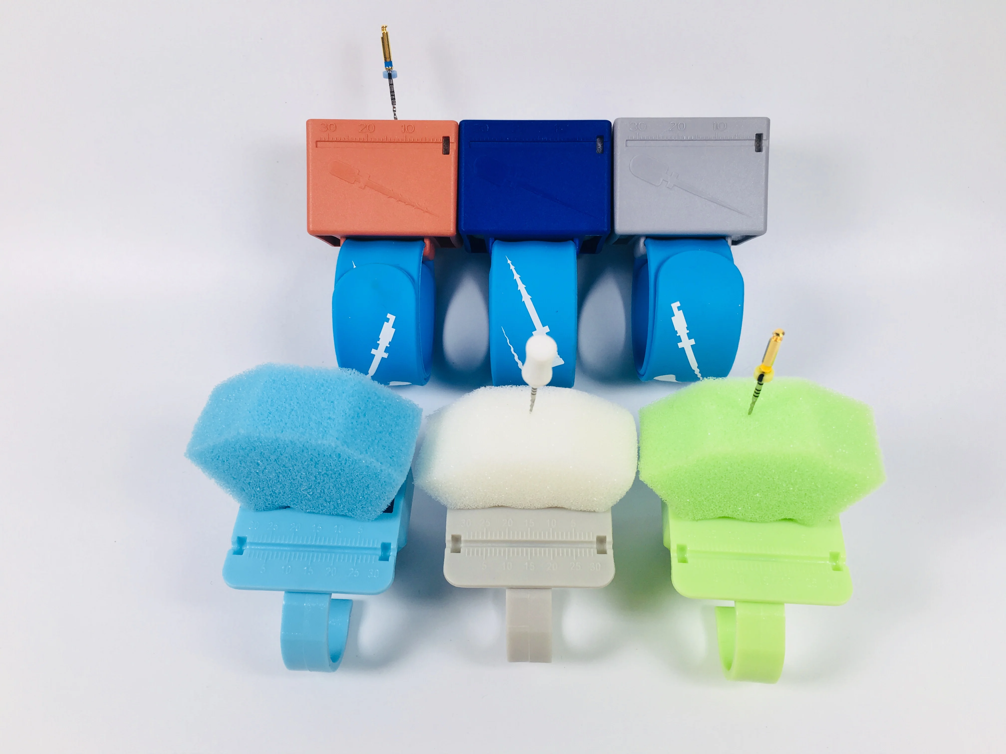 Dental Endo Wrist Files Organizer Cleaning Path RT File Flexible Bracelet Ruler 1Holder 3Sponge Ring
Dental Endo Wrist Files Organizer Cleaning Path RT File Flexible Bracelet Ruler 1Holder 3Sponge Ring