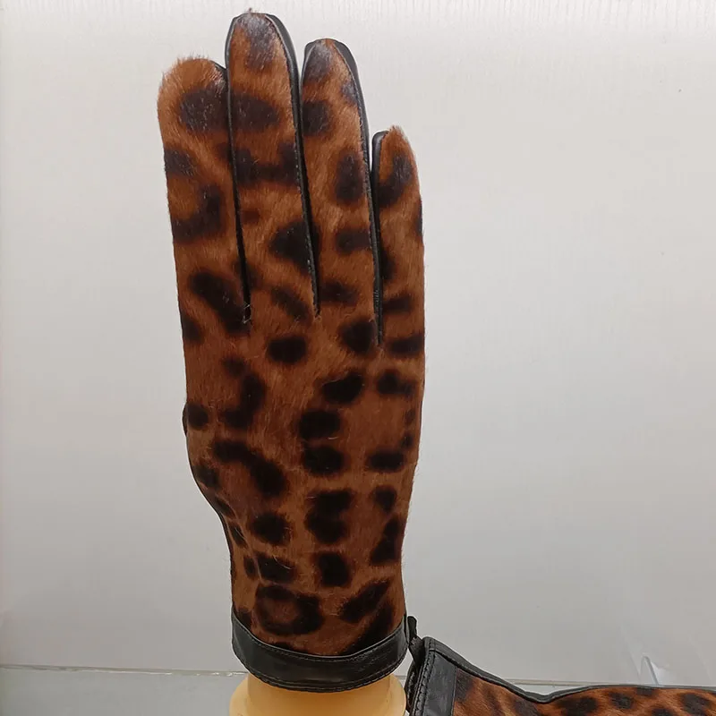 Print Women Real Leather Gloved Warm Fashion Winter Soft Gloves Genuine Leather Hand Warmer
Print Women Real Leather Gloved Warm Fashion Winter Soft Gloves Genuine Leather Hand Warmer