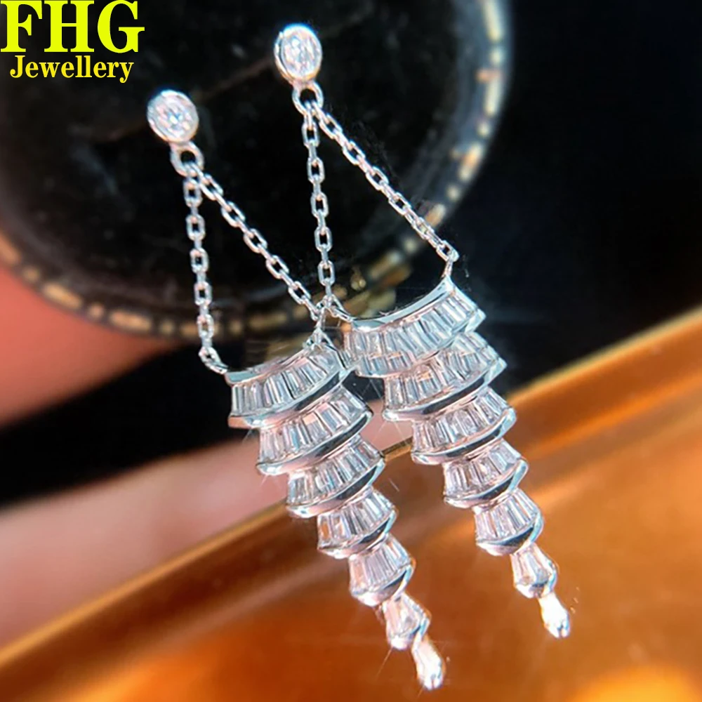 18k Au750 White Gold Earrings Natural diamond 0.65Carat TasselsEarring Wedding Party Engagement Anniversary Fashion Elegant
18k Au750 White Gold Earrings Natural diamond 0.65Carat TasselsEarring Wedding Party Engagement Anniversary Fashion Elegant
