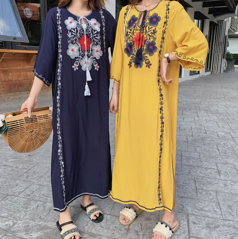 Floral Embroider Maxi Dress O-Neck Tassel Lantern Sleeve Beach Dresses 2020 Vintage Loose Boho Chic Dress Summer Clothing DD2510
Floral Embroider Maxi Dress O-Neck Tassel Lantern Sleeve Beach Dresses 2020 Vintage Loose Boho Chic Dress Summer Clothing DD2510