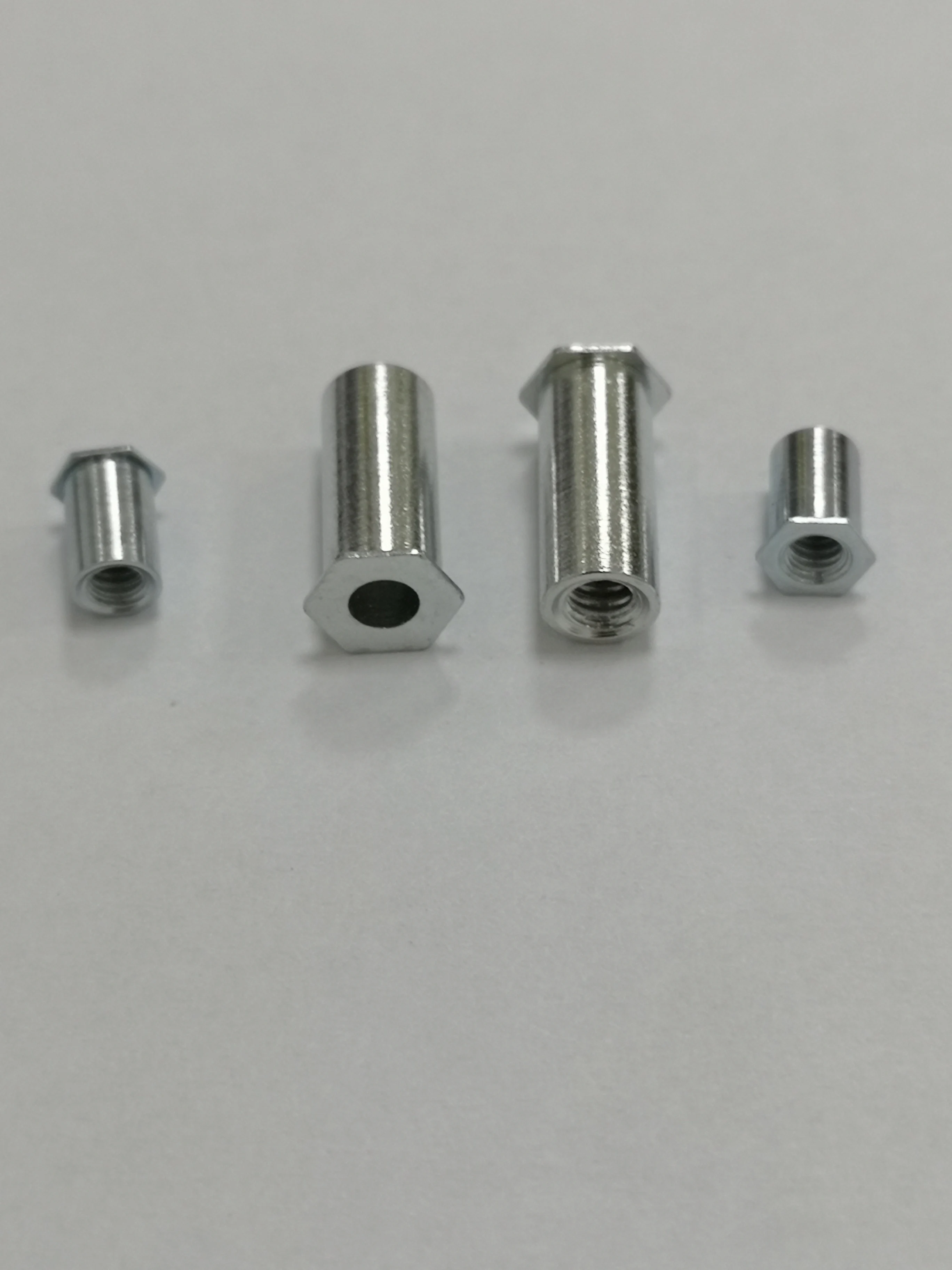 Thin Head Threaded StandoffsTSO-M25-2/3/4/6/8/10/12/14/16/18/1900 Carbon Steel, Zinc Plating Self-Clinching Fasteners
Thin Head Threaded StandoffsTSO-M25-2/3/4/6/8/10/12/14/16/18/1900 Carbon Steel, Zinc Plating Self-Clinching Fasteners