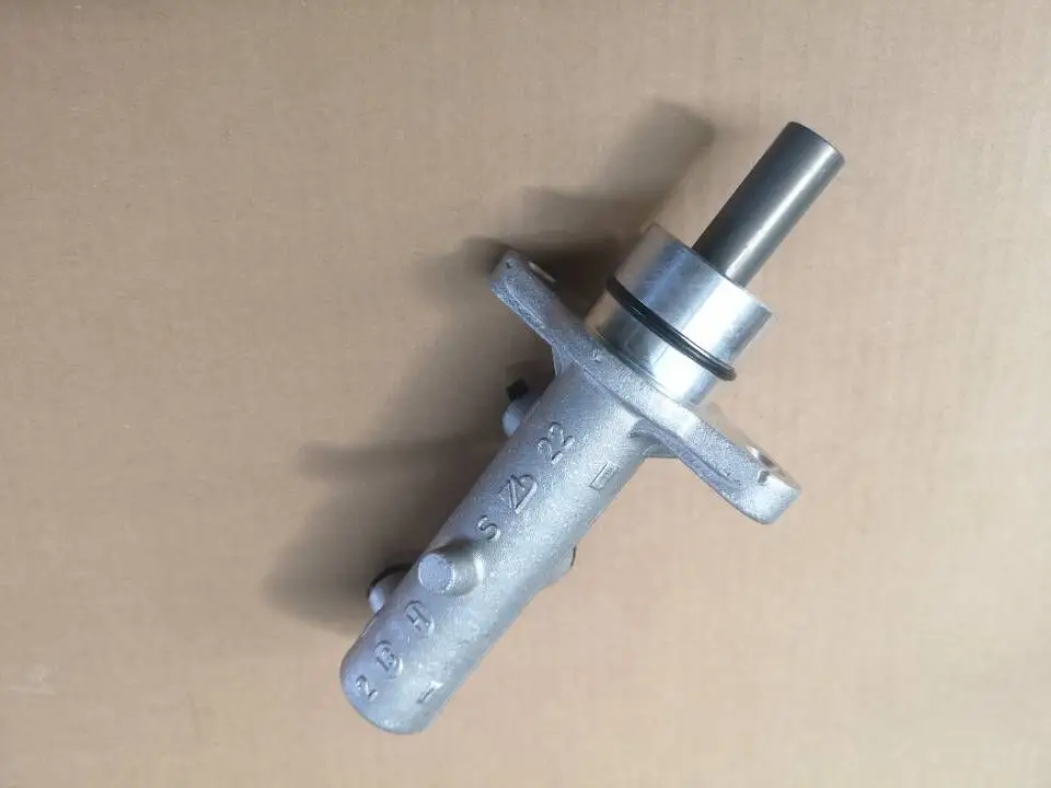 For Suzuki Aerio Liana Brake Master Cylinder Brake Master Cylinder With ABS Liana 1.6 1.4 A6
For Suzuki Aerio Liana Brake Master Cylinder Brake Master Cylinder With ABS Liana 1.6 1.4 A6