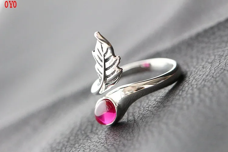 Hand-studded sterling silver ring, Thai silver ring, leaf open index finger ring
Hand-studded sterling silver ring, Thai silver ring, leaf open index finger ring