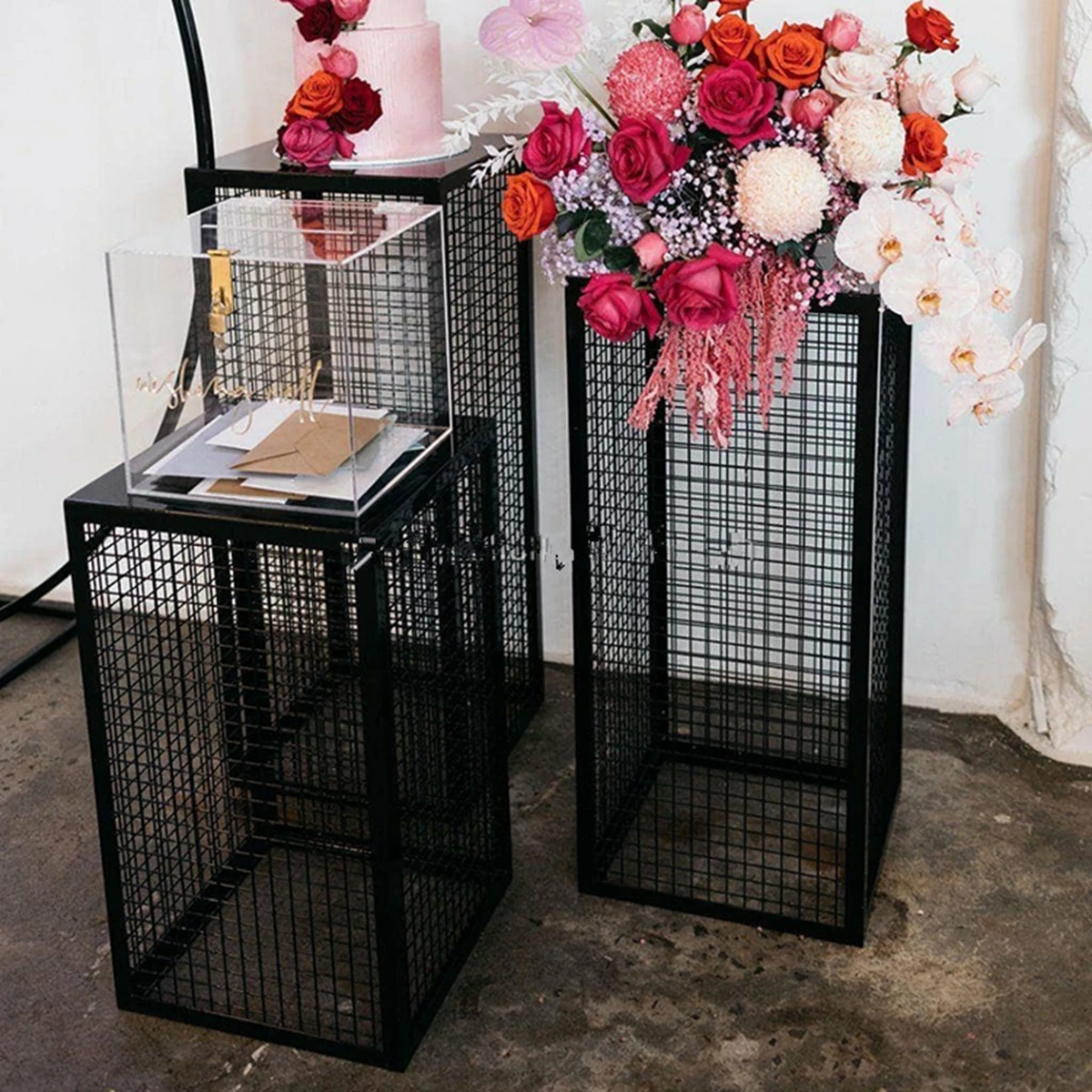 3pcs/set)Factory wholesale decorative metal iron black wire mesh plinths AB1148
3pcs/set)Factory wholesale decorative metal iron black wire mesh plinths AB1148