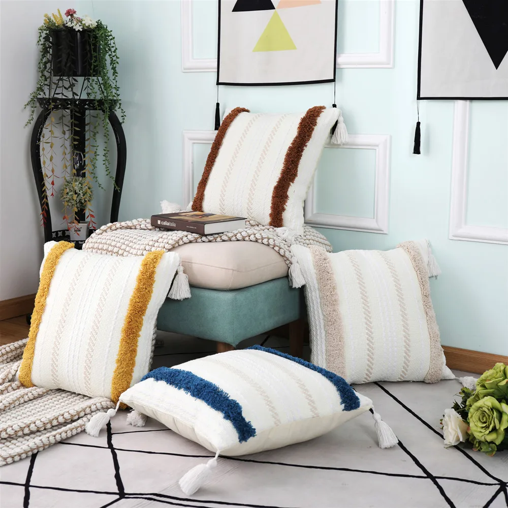 Tufted Woven Cushion Cover Decorative Tassel Throw Pillow Case Colol Boho Cushion Cover for Sofa Bed Chair Fall Home Decor
Tufted Woven Cushion Cover Decorative Tassel Throw Pillow Case Colol Boho Cushion Cover for Sofa Bed Chair Fall Home Decor