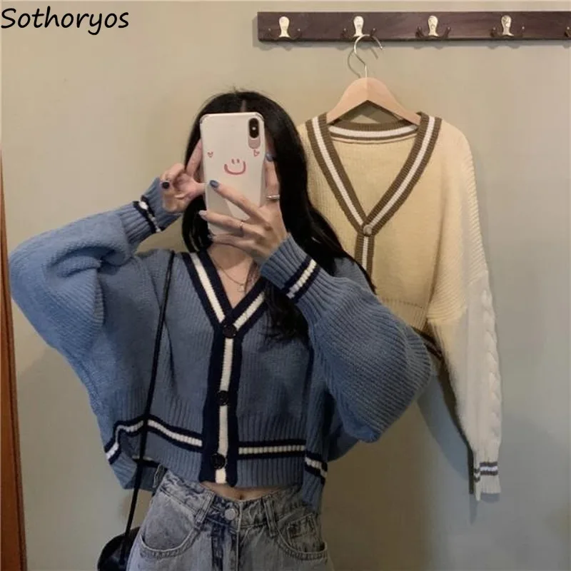 Women Cardigan Striped V-Neck Elegant Autumn Females Outwear Street Single Breasted Crop Top Leisure Chic Korean Style Soft Warm
Women Cardigan Striped V-Neck Elegant Autumn Females Outwear Street Single Breasted Crop Top Leisure Chic Korean Style Soft Warm