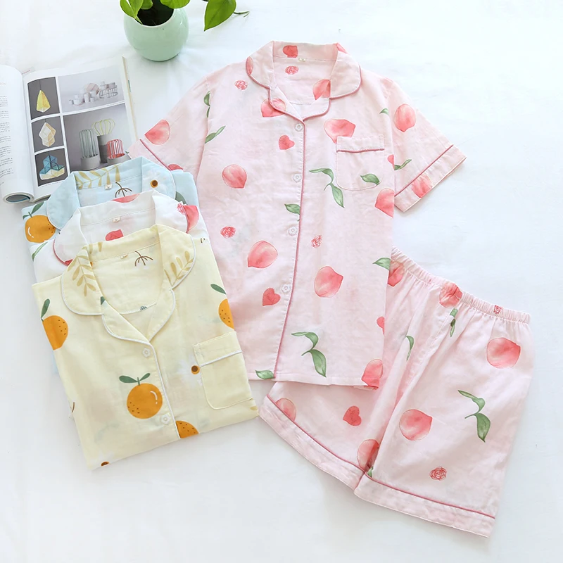 Women Leisure Comfortable Short Sleeve Pajamas and Shorts 2 Piece Set Loungewear Summer Cool Cotton Gauze Pajama Home Sleepwear
Women Leisure Comfortable Short Sleeve Pajamas and Shorts 2 Piece Set Loungewear Summer Cool Cotton Gauze Pajama Home Sleepwear