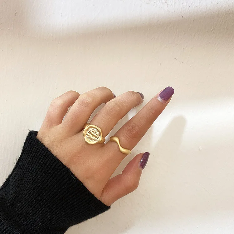 New Titanium Steel Ring Vintage Twisted Irregular Stainless Steel Ring 2pcs/set Women and Girl Fashion Jewelry Wholesale
New Titanium Steel Ring Vintage Twisted Irregular Stainless Steel Ring 2pcs/set Women and Girl Fashion Jewelry Wholesale