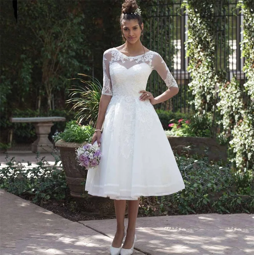 vestido de noiva 2020 New Fashion Sheer Scoop Half Sleeve Knee Length Short Wedding Dress Cheap Lace Appliques Bridal Gown
vestido de noiva 2020 New Fashion Sheer Scoop Half Sleeve Knee Length Short Wedding Dress Cheap Lace Appliques Bridal Gown