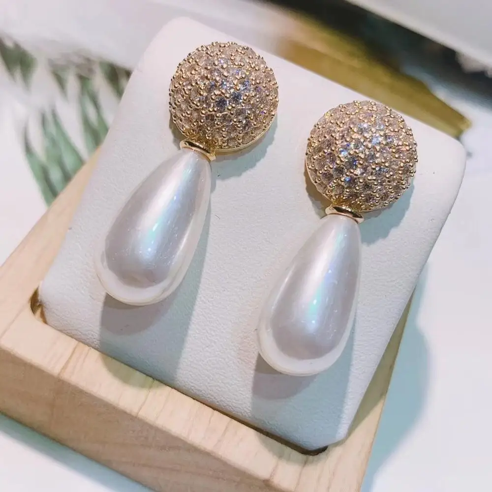 Luxury Ball Pendant Pearl Earrings For Women Wedding Cubic Zircon CZ Dubai Bridal Earrings Trendy Jewelry E7916
Luxury Ball Pendant Pearl Earrings For Women Wedding Cubic Zircon CZ Dubai Bridal Earrings Trendy Jewelry E7916
