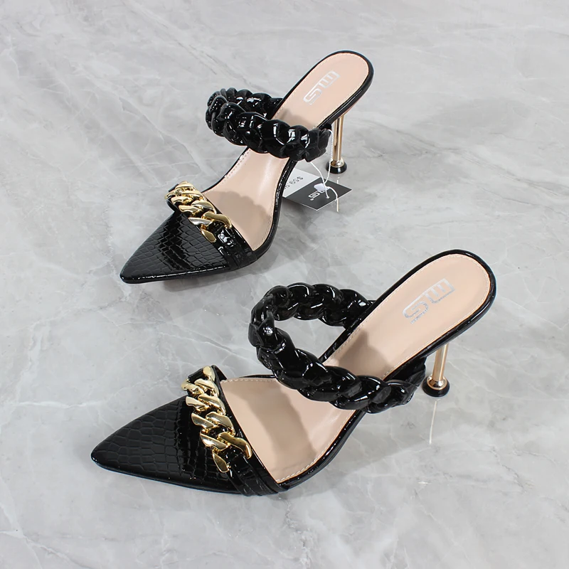 Women's High-Heeled Sandals 2023 Summer New Pointed Metal Chain Woven PU Stiletto Fashion Women's Sandals 10CM
Women's High-Heeled Sandals 2023 Summer New Pointed Metal Chain Woven PU Stiletto Fashion Women's Sandals 10CM