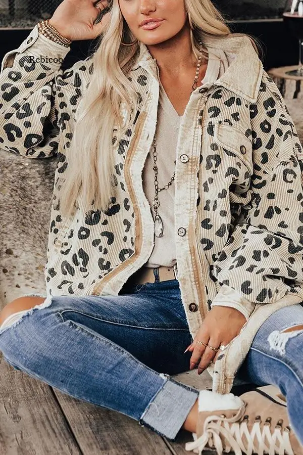 Women Casual Oversize Shirt Coats Korean Outwear Autumn Harajuku Loose Leopard Print Spliced Corduroy Jackets
Women Casual Oversize Shirt Coats Korean Outwear Autumn Harajuku Loose Leopard Print Spliced Corduroy Jackets