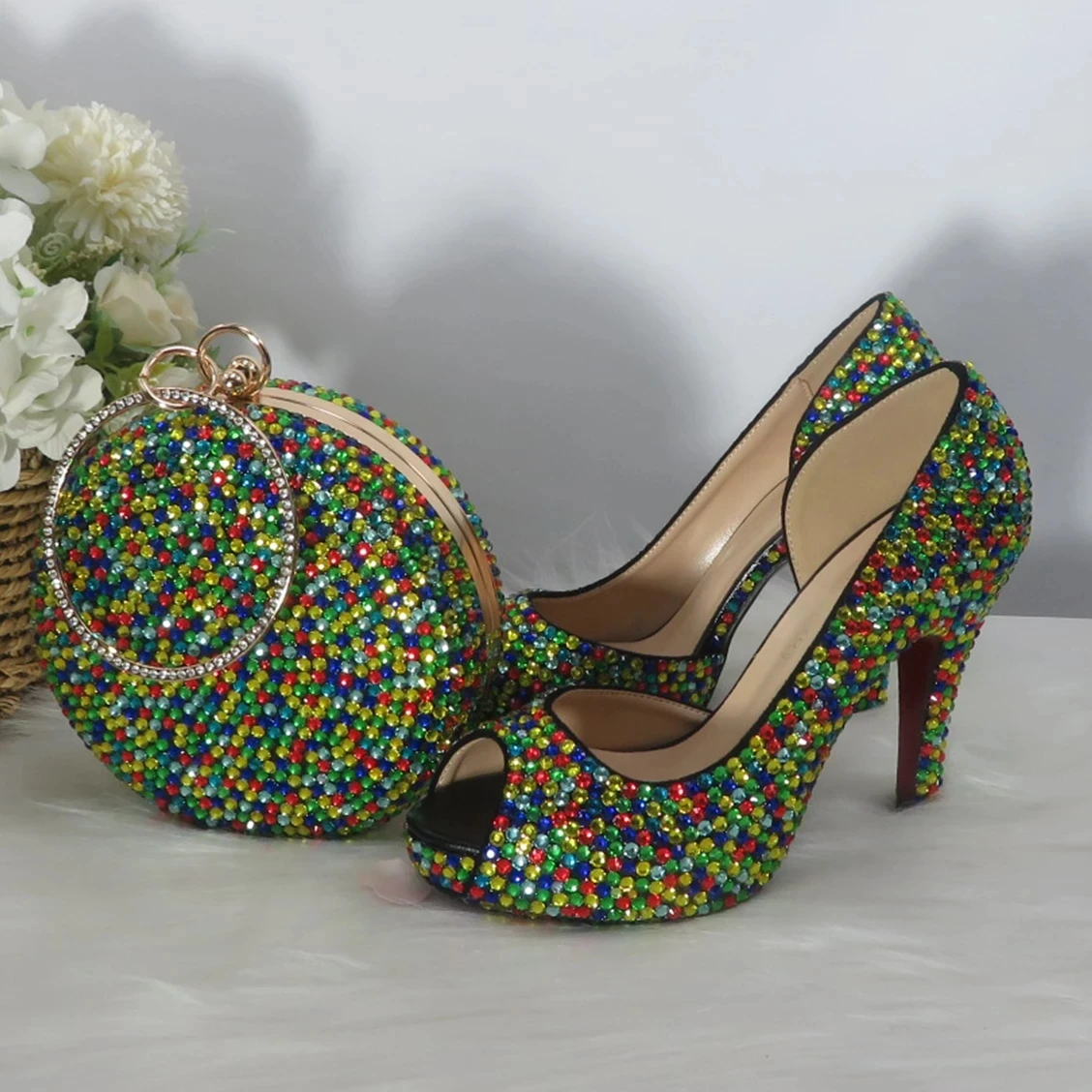 Colour Crystal Open Toe Party Dress Shoes And Bag Women Sandals Bride Wedding Shoe Open Toe High Heels Pumps Round handbag
Colour Crystal Open Toe Party Dress Shoes And Bag Women Sandals Bride Wedding Shoe Open Toe High Heels Pumps Round handbag