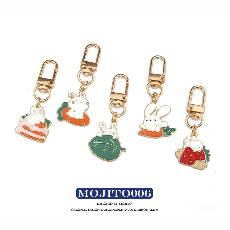 New Creative Keychain Cartoon Rabbit Carrot Strawberry Cute Key Chain Pendant Bag Ornament Personality Car Key Ring Small Gift
New Creative Keychain Cartoon Rabbit Carrot Strawberry Cute Key Chain Pendant Bag Ornament Personality Car Key Ring Small Gift