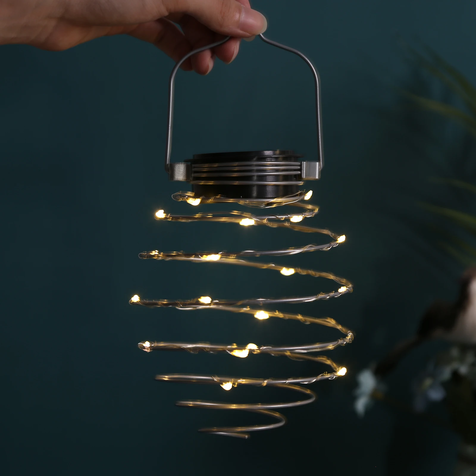 4 Pcs Solar Powered LED Spiral Hanging Lights Outdoor Lighting LED Wire Lantern Iron Art Lamps Home Decor For Garden Courtyard
4 Pcs Solar Powered LED Spiral Hanging Lights Outdoor Lighting LED Wire Lantern Iron Art Lamps Home Decor For Garden Courtyard