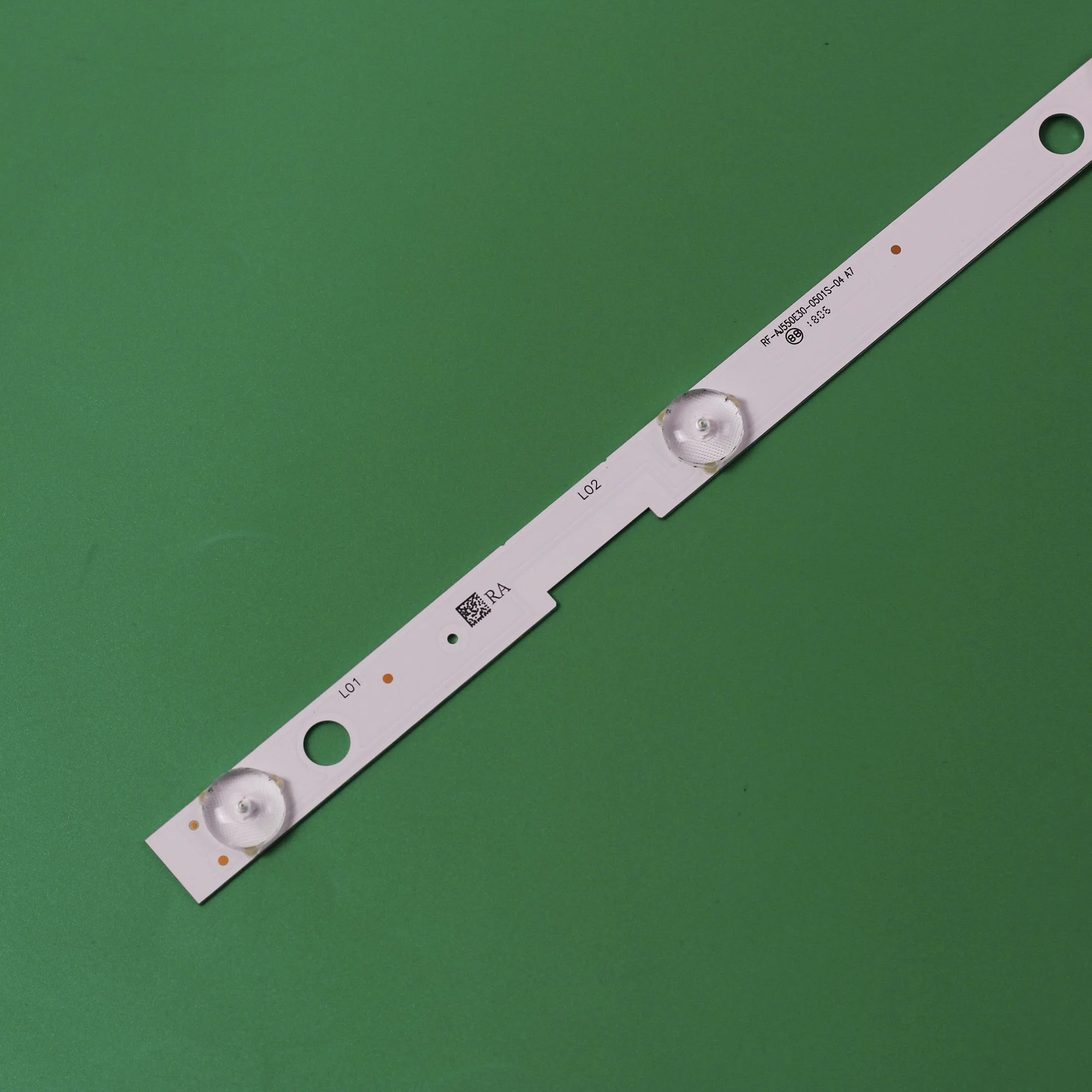 Светодиодная лента бликов для LC-55UI7252K LC-55CUG8052K LTA550FJ03 LSC550FN13 
Светодиодная лента бликов для LC-55UI7252K LC-55CUG8052K LTA550FJ03 LSC550FN13