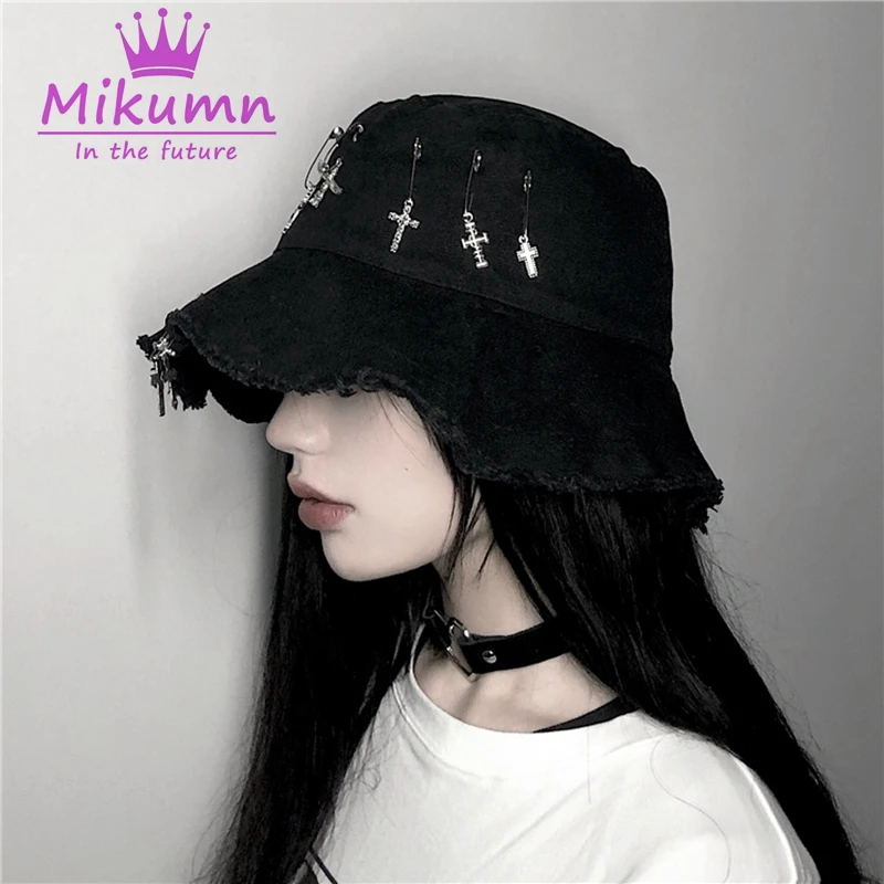 INS Harajuku Style Dark Black Cross Summer Fisherman Hat Hip Hop Cap Foldable Bucket Hats Men and Women Streetwear
INS Harajuku Style Dark Black Cross Summer Fisherman Hat Hip Hop Cap Foldable Bucket Hats Men and Women Streetwear