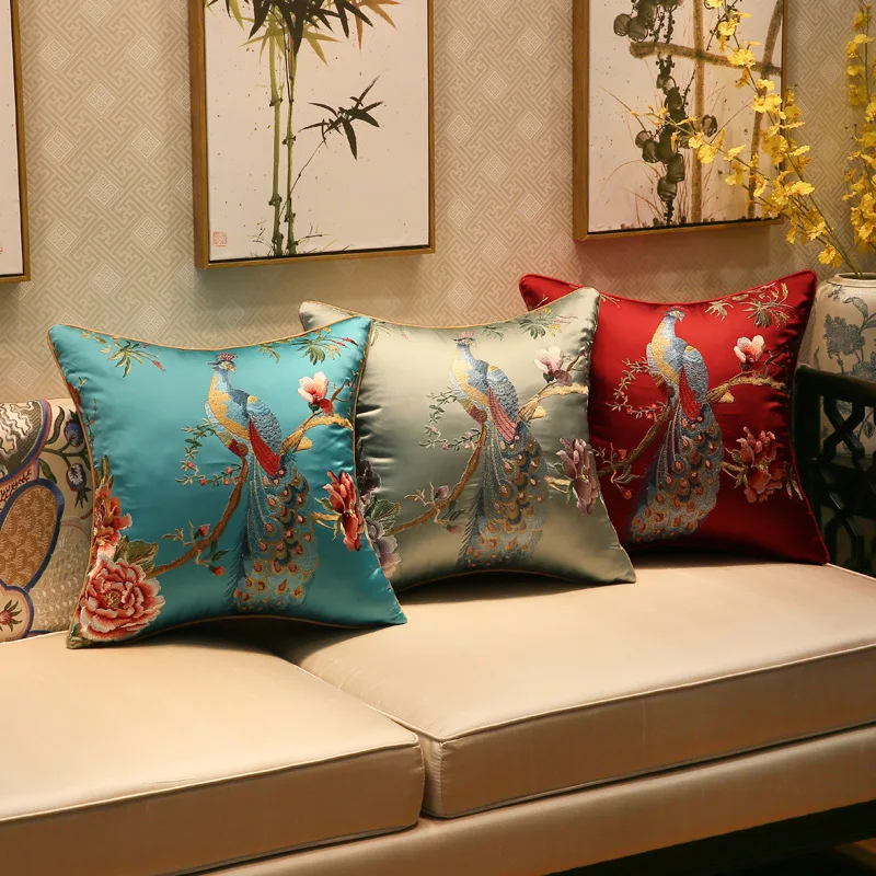 Blue Peacock Embroidered Cushion Cover Classical Chinese Style Waist Pillow Cases High-grade Pillow Cover Home Decoration
Blue Peacock Embroidered Cushion Cover Classical Chinese Style Waist Pillow Cases High-grade Pillow Cover Home Decoration