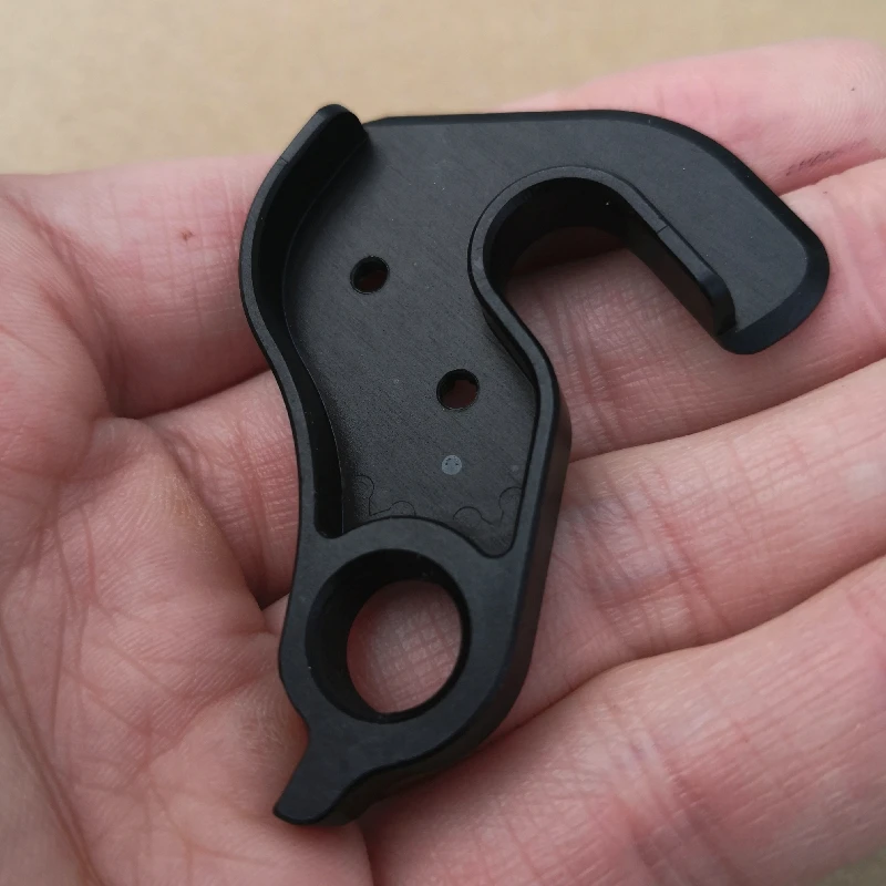 1pc CNC Bicycle derailleur hanger For Specialized #4261 4265 S-Works Stumpjumper DH Rockhopper Ground Control Globe MECH dropout
1pc CNC Bicycle derailleur hanger For Specialized #4261 4265 S-Works Stumpjumper DH Rockhopper Ground Control Globe MECH dropout