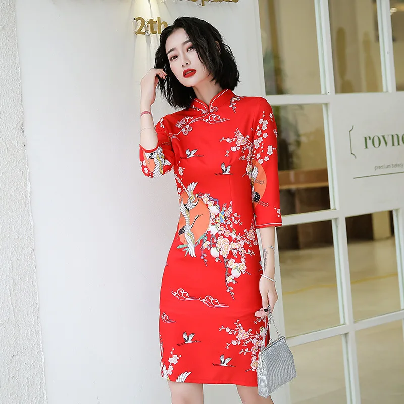 New Half Sleeve Cheongsam Dress Slim Floral Costume Midi Long Qipao Chinese Cheongsam Dresses for Women S To 3XL
New Half Sleeve Cheongsam Dress Slim Floral Costume Midi Long Qipao Chinese Cheongsam Dresses for Women S To 3XL