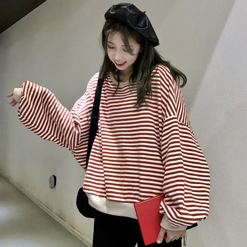 Fall Striped Print Long Sleeve Women T Shirts Korean Fashion Thin Loose Harajuku Oversized Punk Crop Top Pulovers Black Red Sale
Fall Striped Print Long Sleeve Women T Shirts Korean Fashion Thin Loose Harajuku Oversized Punk Crop Top Pulovers Black Red Sale