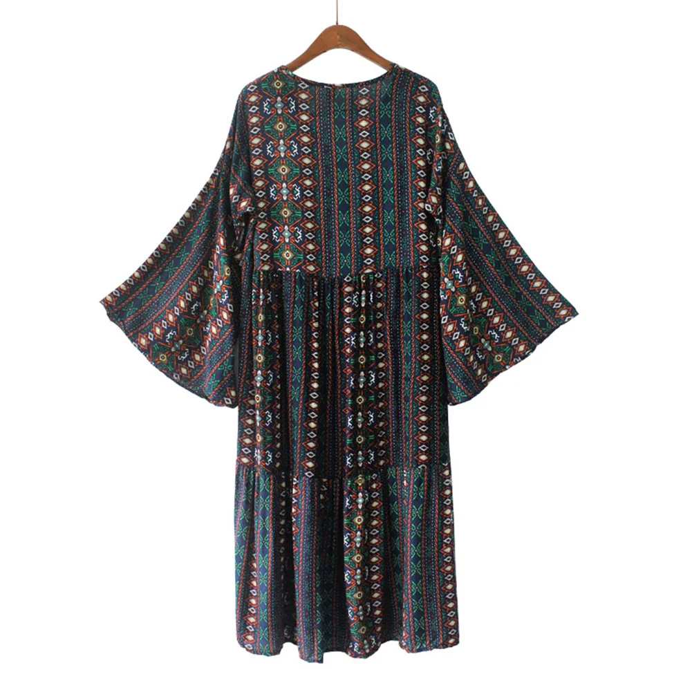Bohemian Dress Printed V-Neck Women Long Sleeve Beach Vacation Slit Dress Summer 2023
Bohemian Dress Printed V-Neck Women Long Sleeve Beach Vacation Slit Dress Summer 2023