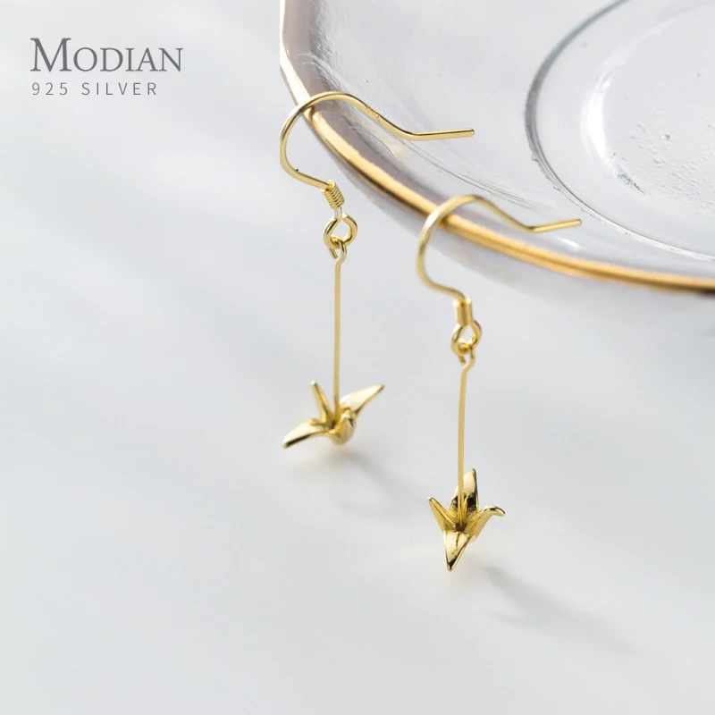 Moidan Fashion 925 Sterling Silver Cute Paper Crane Long Chain Drop Earrings for Women Girl Gold Color Earrings Fine Jewelry
Moidan Fashion 925 Sterling Silver Cute Paper Crane Long Chain Drop Earrings for Women Girl Gold Color Earrings Fine Jewelry