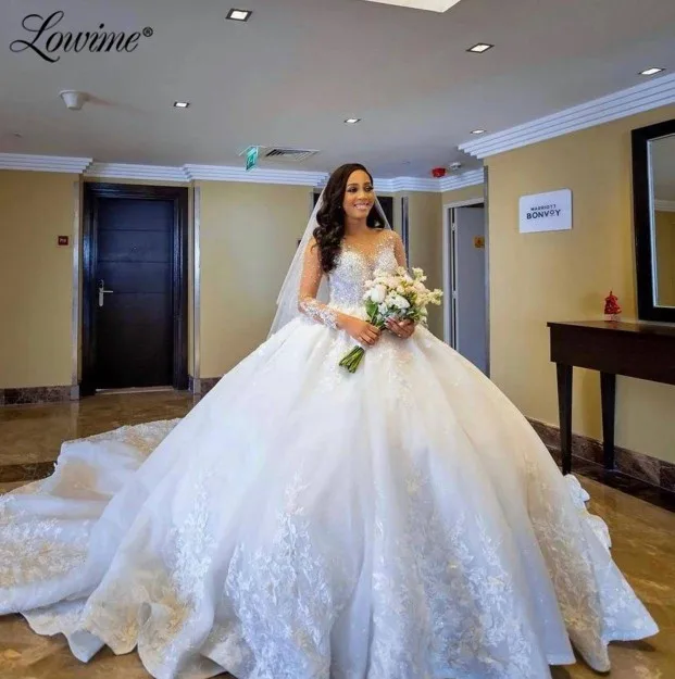 Lowime Muslim Long Ball Gown Wedding Dresses 2021 Luxury Long Sleeves Mariage Bridal Gowns Dubai Beaded Applique Wedding Gown
Lowime Muslim Long Ball Gown Wedding Dresses 2021 Luxury Long Sleeves Mariage Bridal Gowns Dubai Beaded Applique Wedding Gown